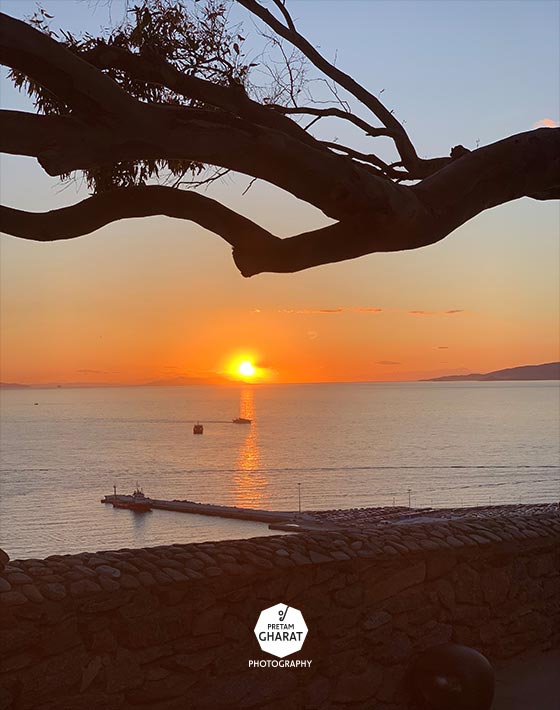 mykonos-agean-sea-sunset-bar-Life-Through-My-Lens-Dr-dentist-Pretam-Gharat-wimpole-harley-street-London